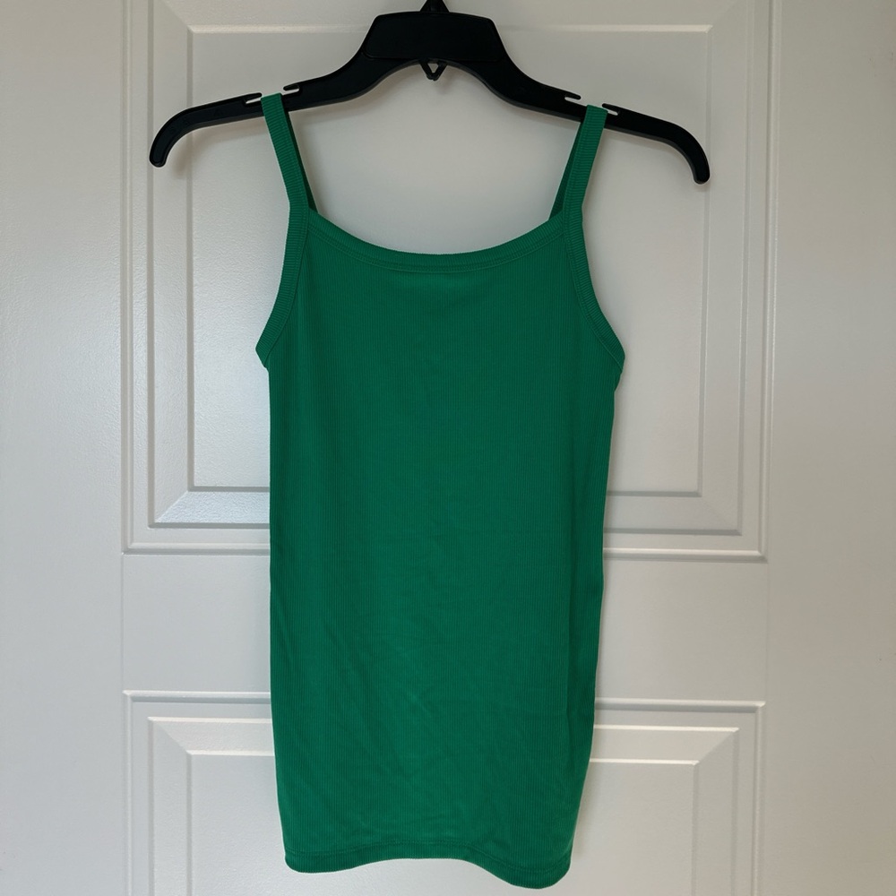 No Boundaries Green Tank